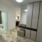 Modern 2br ,balcony,central *