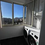 Lägenhet Modern 2br ,balcony,central *