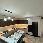 Modern 2br ,balcony,central Shkodër