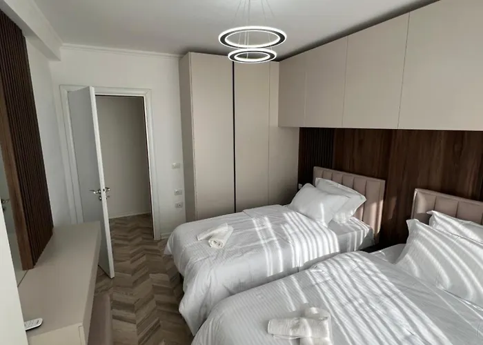 公寓 Modern 2br ,balcony,central Shkodër