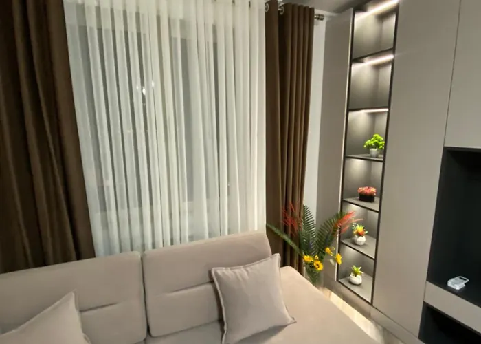 Modern 2br ,balcony,central * Shkodër